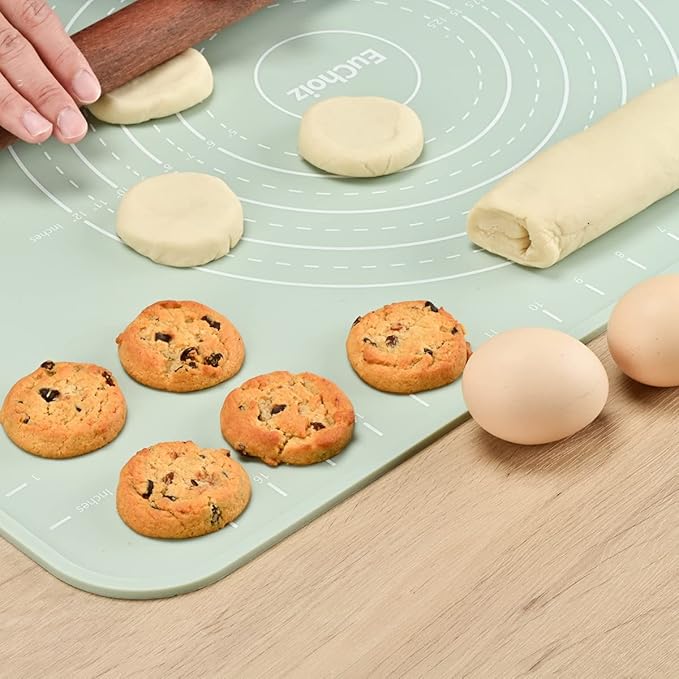 Silicone Pastry Mat 32"*24" Extra Thick Non Stick Baking Mat Food Grade Silicone Dough Rolling Mat with Edge Heightening Large