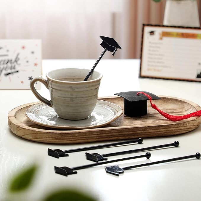 SiliFine 30 Pcs Graduation Cap Drink Stirrers Graduation Stir Sticks Coffee Stirrers Cocktail Mixers Plastic Swizzle Sticks Hot Cocoa Bar Supplies for Party Bar Coffee Tea Favors (Black)