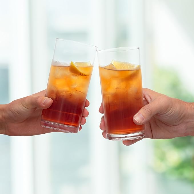 Zulay Kitchen Plastic Drinking Glasses (Set of 4) – 16oz Acrylic Shatterproof Water Cups for Home, Kitchen & Outdoors – Crystal Clear Glass Look – BPA & Lead-Free – Top-Rack Dishwasher Safe