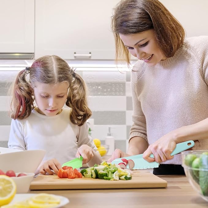 Kids Knifes Set, Kitchen Knife and Cutting Board Set, Children's Cooking Knives in 5 Sizes & Colors/Firm Grip, Serrated Edges, BPA-Free Kids' KnivesLettuce and Cutting Board Peeler