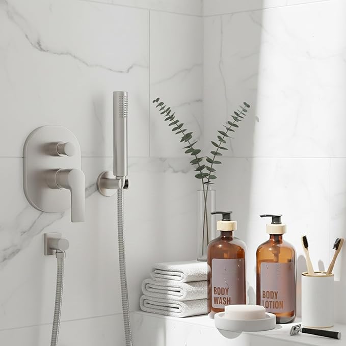 SAVVY & SORTED Amber Glass Soap Dispenser with Pump, Body Wash Soap Dispenser, Refillable Hand Soap Bottle for Bathroom, Matching Body Lotion Bottle Available, 17 Fl Oz / 500 ml