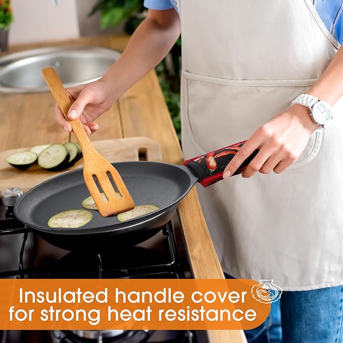 Lallisa 4 Sets Cast Iron Fajita Plate Set Fajita Plate Pan with Wooden Tray Anti Scald Protection Hot Mitt Cast Iron Skillet Set for Home Barbecue Kitchen Party Restaurant Catering Service