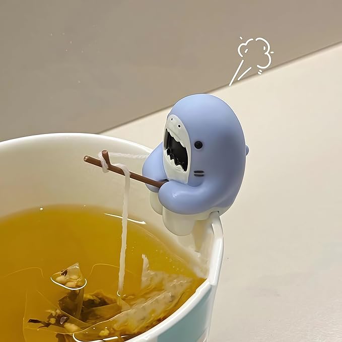 Creative Shark Shape Tea Infuser, Loose Leaf Tea Strainer, Funny Animal Shaped Tea Filters Gift for Tea Drinkers Shark Accessories Tea Lovers Accessory ﻿
