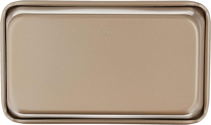 Cuisinart 9-Inch Chef's Classic Nonstick Bakeware Loaf Pan, Champagne