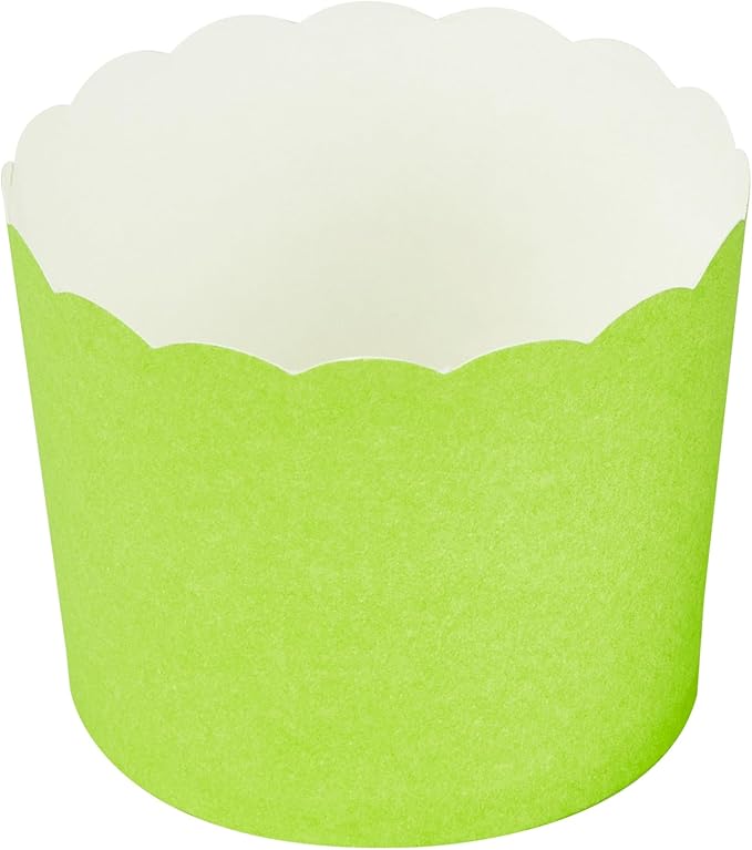 Restaurantware Baking Cups 200 Pack of 6 oz Paper Cupcake Liners Greaseproof Scalloped Oven-Safe Elegant Dessert Muffin Cups Disposable for Parties