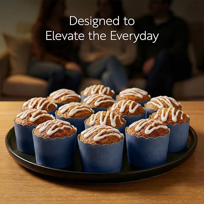 Restaurantware Baking Cups 200 Pack of 6 oz Paper Cupcake Liners Greaseproof Scalloped Oven-Safe Elegant Dessert Muffin Cups Disposable for Parties
