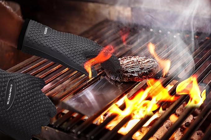 KITCHEN PERFECTION S Silicone Smoker Oven Gloves -Extreme Heat Resistant BBQ Gloves -Handle Hot Food Right on Your Grill Fryer Pit|Waterproof Oven Mitts |Superior Value Set+3 Bonuses