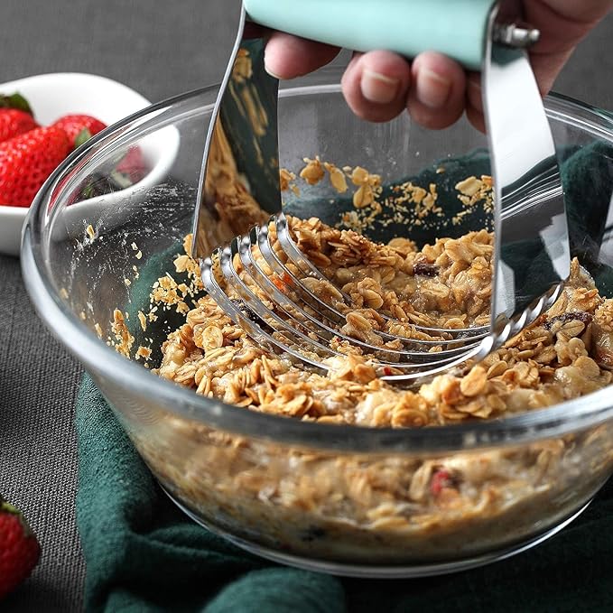 Spring Chef Medium Dough Blender - Stainless Steel Pastry Cutter Tool For Baking w/Thick Sharp Blades - Butter & Dough Cutter - Pastry Blender for Easy Mixing - Dishwasher Safe Kitchen Gadgets - Mint