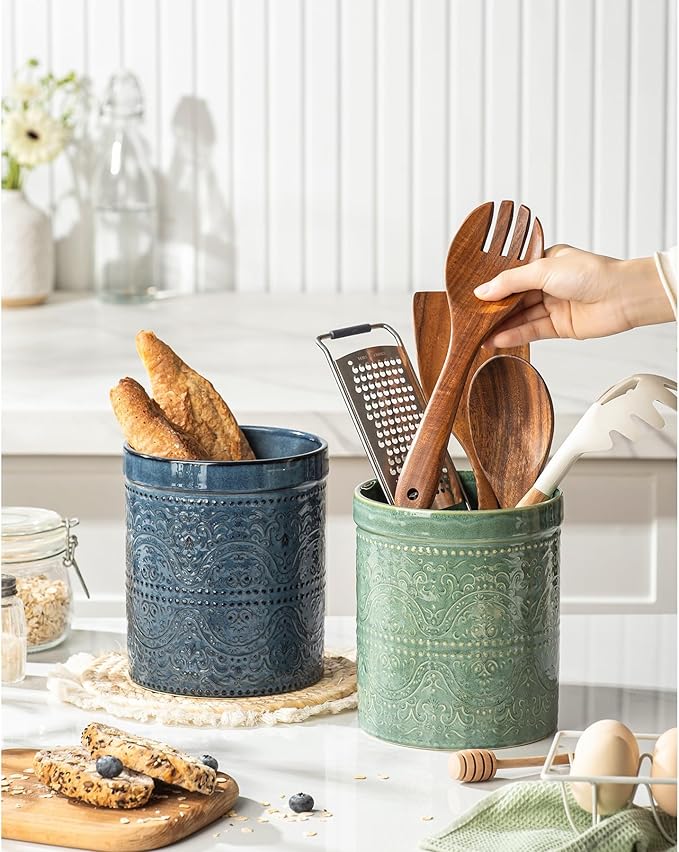 Kitchen Utensil Holder, 7 Inches Large Ceramic Utensil Holder for Countertop, Lace Emboss Cooking Utensil Crocks for Kitchen, Home Decor, Off-White, Forest Green