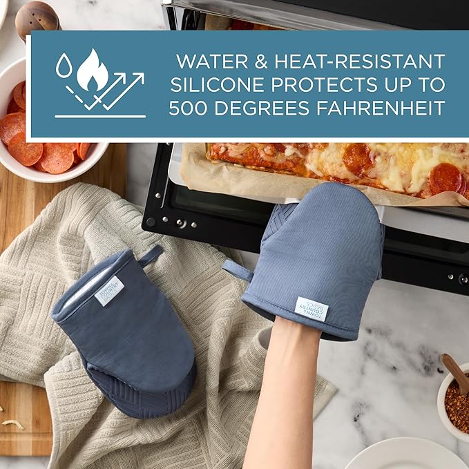 Town & Country Basics Basketweave Soft Silicone Mini Oven Mitt 2-Pack Set, Heat Resistant up to 500F, Flexible Silicone, Non-Slip Grip, Blue, 5.5"x8"