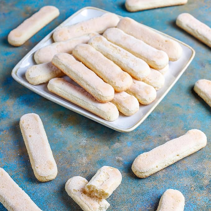 Silicone Eclair Mold, 6-Cavity Hot Dog Bun Pan, Finger Biscuit Baking Tray for Chocolate Cracker Bar, White, Set of 2