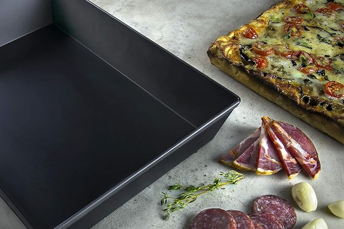 Lloyd Pans Kitchenware 8 Inch by 10 Inch Detroit Style Pizza Pan - PSTK
