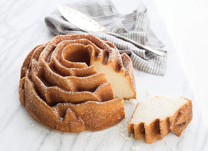 Nordic Ware Rose Bundt, 10 Cup, Toffee