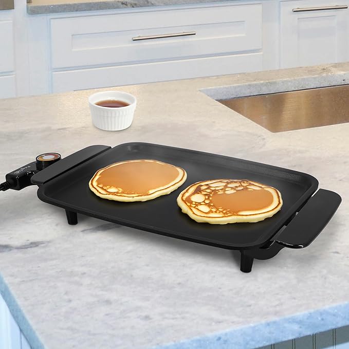 MegaChef Electric Grill with Non-Stick Coating & Adjustable Temperature Control, Versatile Small Kitchen Appliance (11.81 Inch Grill)
