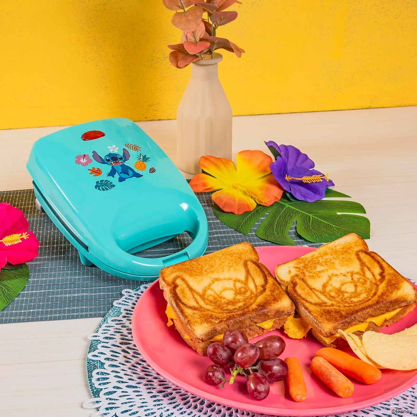 Uncanny Brands Disney Lilo and Stitch Single Sandwich Maker - Small Kitchen Appliance